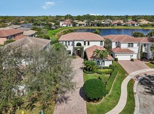 105 Alegria Way, Palm Beach Gardens, FL 33418