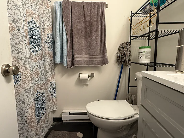 56 Seymour St #5 — Photo 9