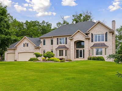 2 Bent Tree Ln, North Oaks, MN, 55127