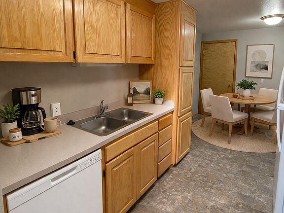 4th image of 201 S 81st Ave APT 2