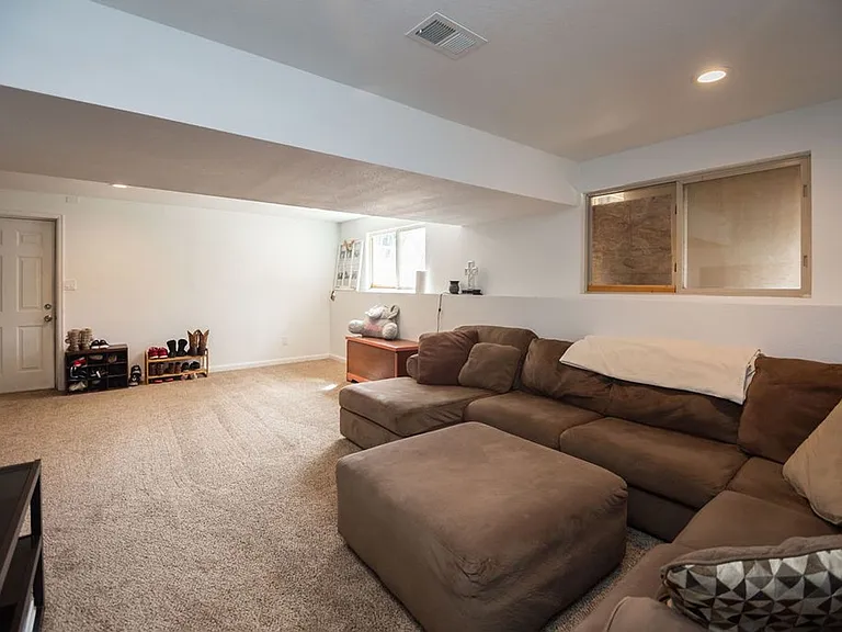 117 43rd Avenue Ct — Photo 23