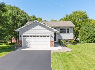 707 10th St S, Delano, MN 55328