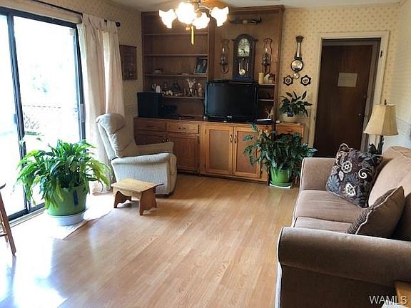 5th image of 3204 30th St