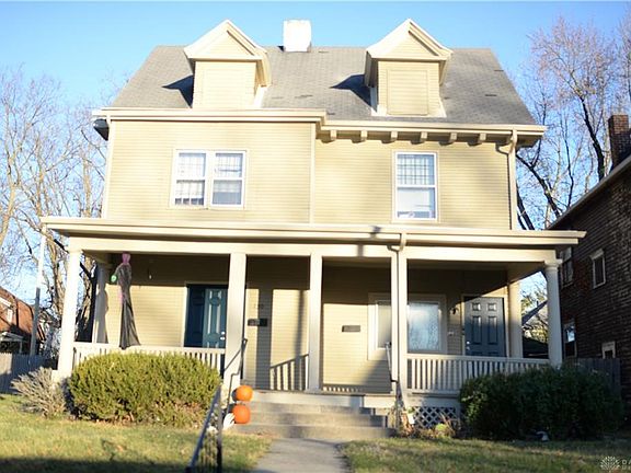 2nd image of 128 Richmond Ave