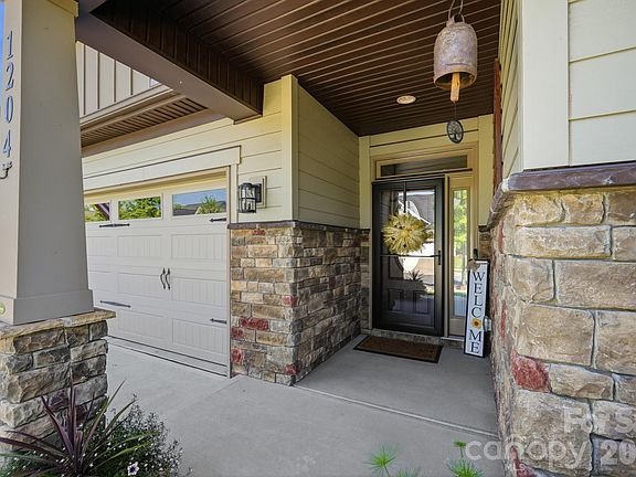 3rd image of 1204 Curling Creek Dr