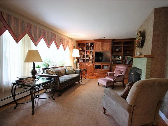 5th image of 3570 Baldwin Dr