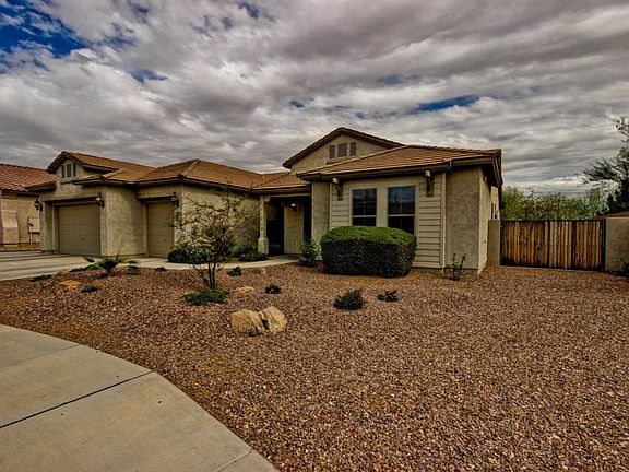 4th image of 8215 N 179th Dr