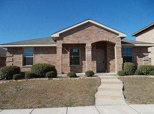 1941 Encino Dr, Lancaster, TX 75146