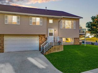15839 Gooseberry Way, Apple Valley, MN 55124