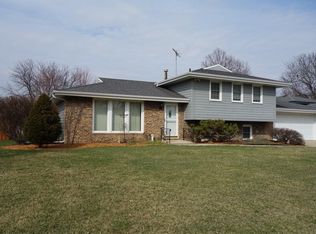 524 Dogwood Ct, Joliet, IL 60431