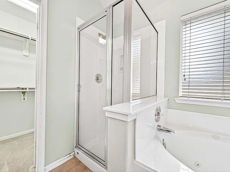 24822 Diamond Run Ct — Photo 39