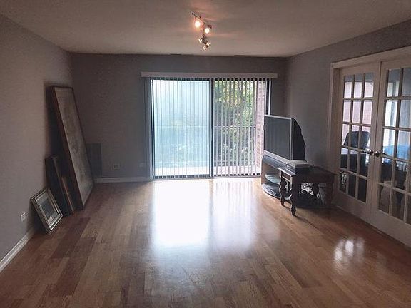 2nd image of 2050 Valencia Dr APT 312C