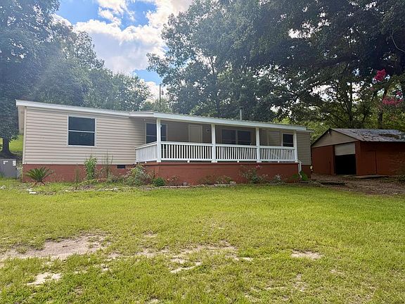 2nd image of 315 Colony Farm Rd
