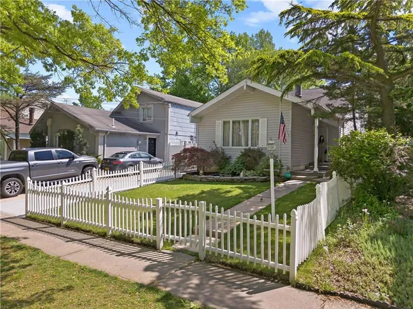 1182 Arthur Kill Road image 2 of 30