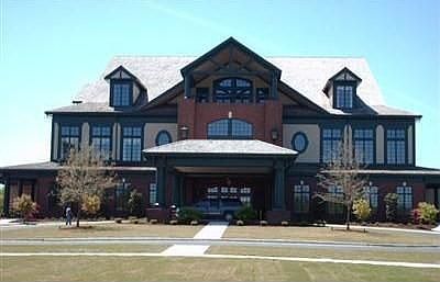 2nd image of 553 River Rd