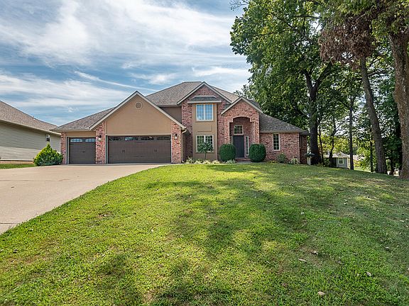 2nd image of 452 Mockingbird Ridge