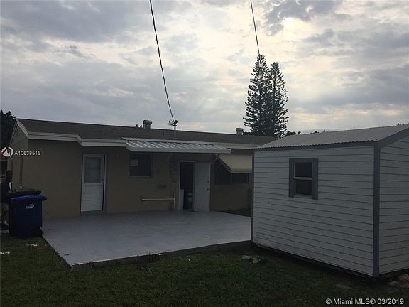 5th image of 15720 NE 15th Ct #0