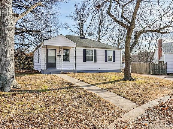 2nd image of 3304 S Gordon Ct