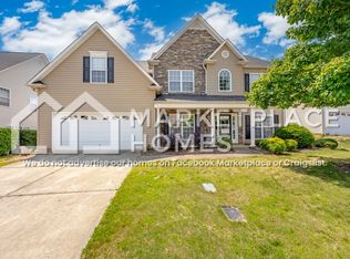 102 Berwick Ct, Easley, SC 29642