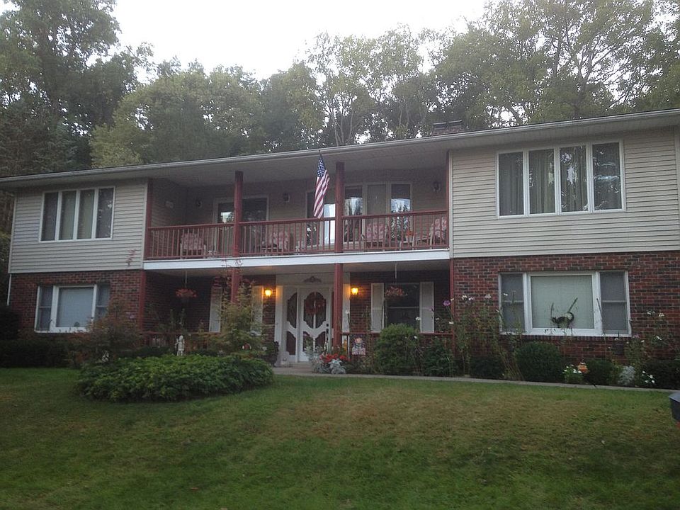 2nd image of 109 Lenape Trl