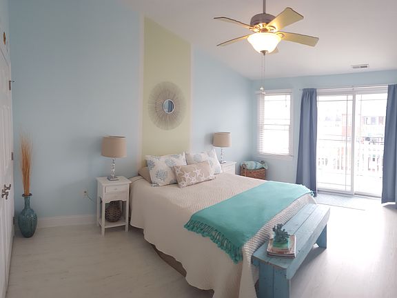 4th image of 4110 Landis Ave APT D