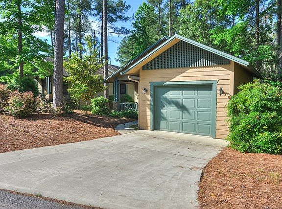 2nd image of 36 Bungalow Village Way