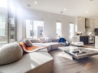 12 Ebb Tide Cir, Newport Beach, CA 92663