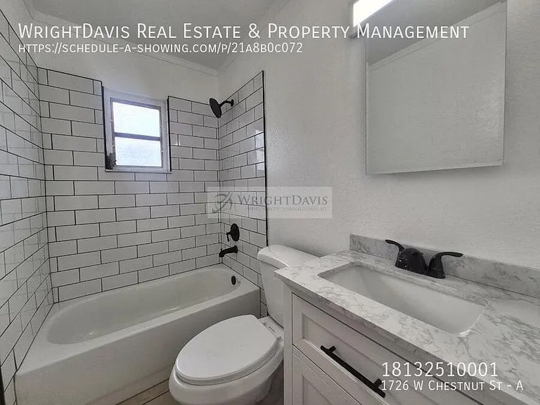 1726 W Chestnut St #A — Photo 16