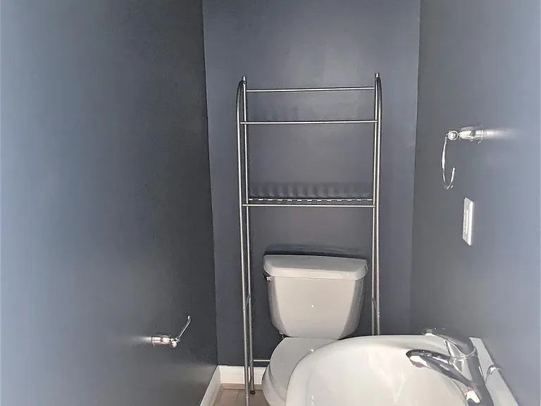2550 Cleinview Ave — Photo 13