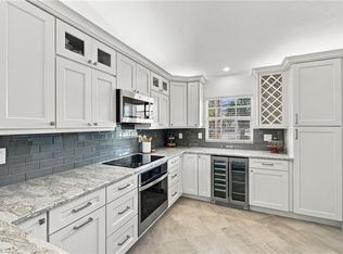 13000 Castle Harbour DR #J3, NAPLES, FL 34110