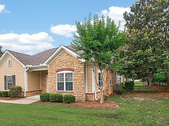 2nd image of 306-2 Hidden Creek Cir