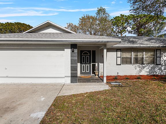 5th image of 735 SE Floresta Drive