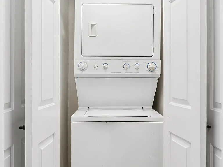 214 Atlantic Ave #6 — Photo 10