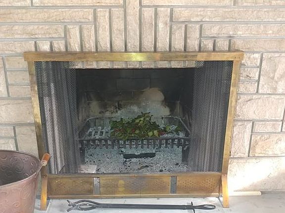 5th image of 4776 Hilltop Ln