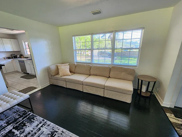 1730 W Tharpe St — Photo 9