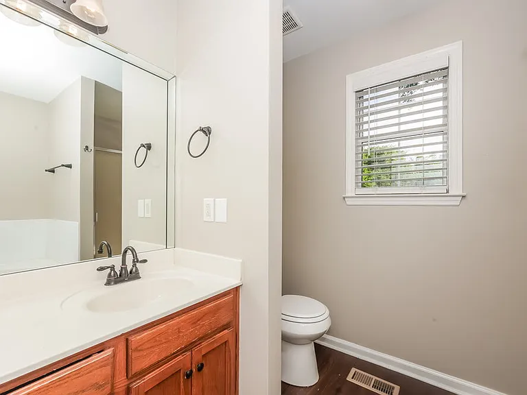 6381 Paddington Way — Photo 12
