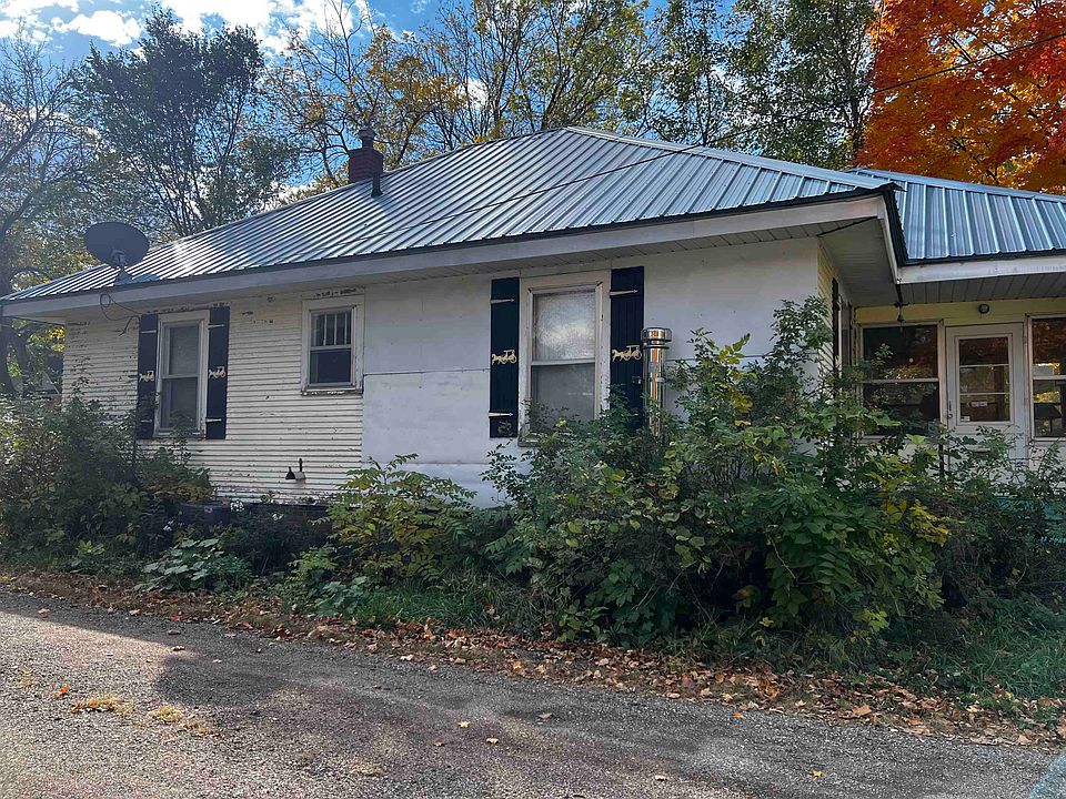 2nd image of 608 8th Ave N