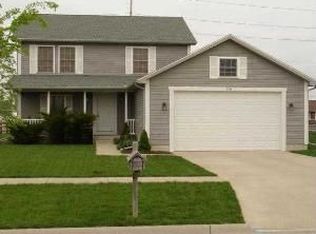 1731 Waterford Dr, Bowling Green, OH 43402