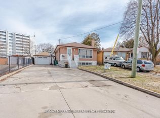 13 Cumberland Dr, Brampton, ON L6V 1W5