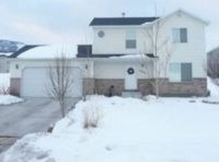 4043 S Lake Vista Dr, Saratoga Springs, UT 84045