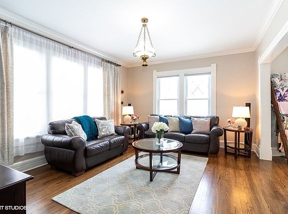 5th image of 221 W Haven Ave
