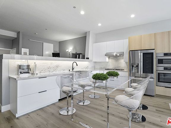 5th image of 1100 Wilshire Blvd APT 2908