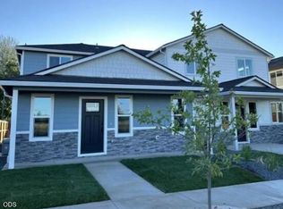 1149 Annalise St, Central Point, OR 97502
