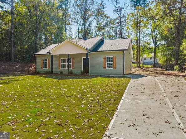 652 Harris Cir, Cedartown, GA 30125