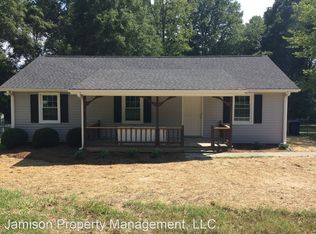 524 Catawba Cir N, Matthews, NC 28104