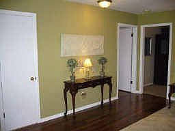 4th image of 4717 Benning Dr