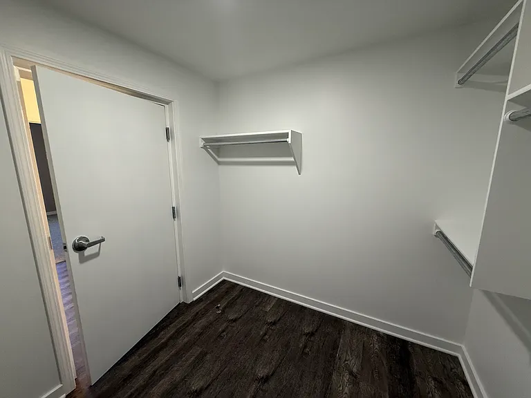 1603 W Gemstone St — Photo 14