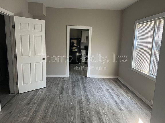 4th image of 333 Carolina Ave APT A