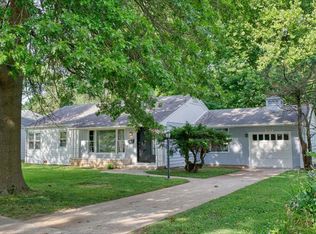 1417 S Kentwood Ave, Springfield, MO 65804