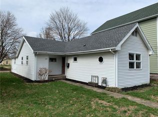 427 E 4th St, Dover, OH